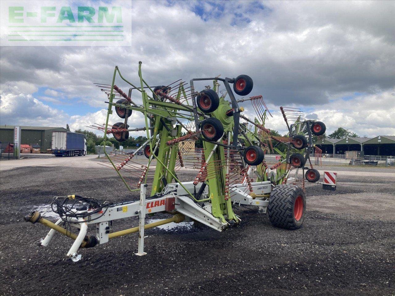 Kreiselheuer des Typs CLAAS LINER 3600, Gebrauchtmaschine in CIRENCESTER (Bild 2)