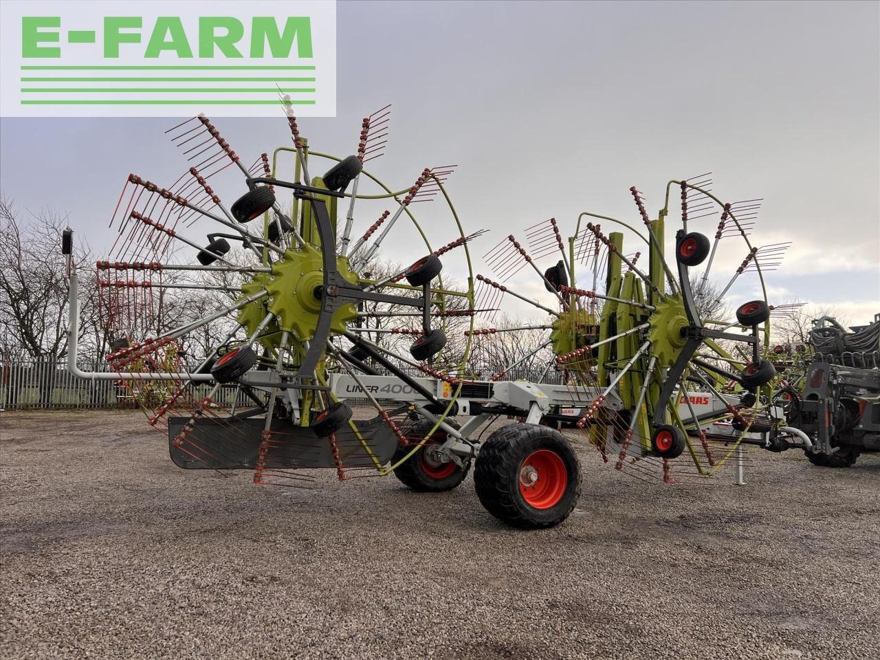 Kreiselheuer des Typs CLAAS LINER 4000 HH, Gebrauchtmaschine in SINDERBY, THIRSK (Bild 1)