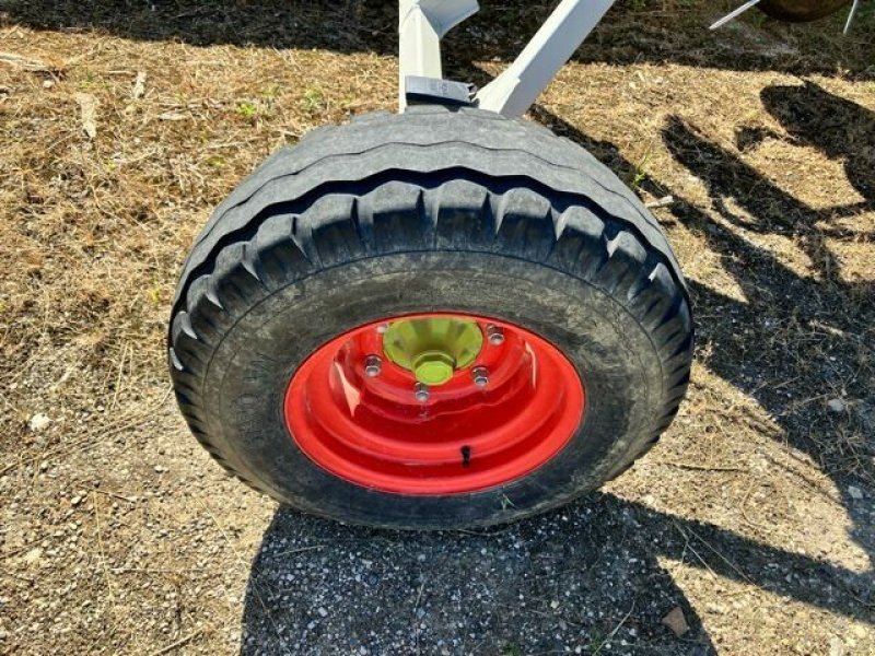 Kreiselheuer van het type CLAAS VOLTO 1100 T, Gebrauchtmaschine in Hauteroche (Foto 6)