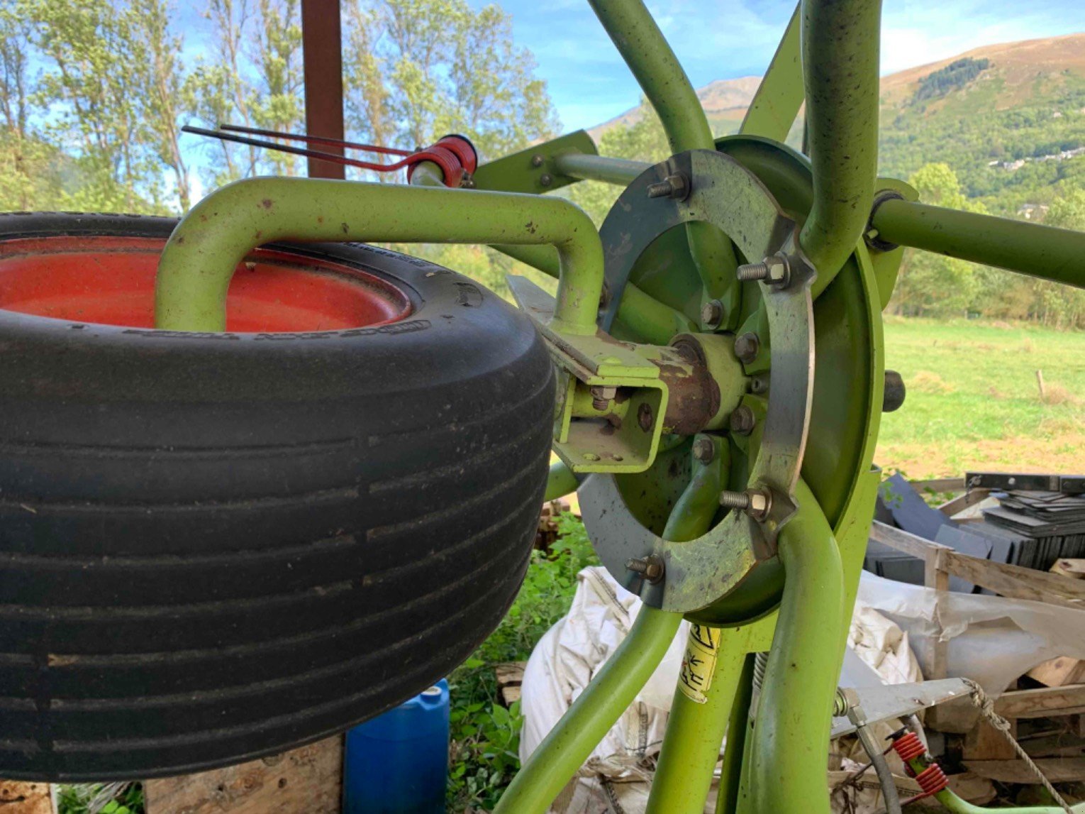 Kreiselheuer del tipo CLAAS VOLTO 45, Gebrauchtmaschine en ORLEIX (Imagen 3)