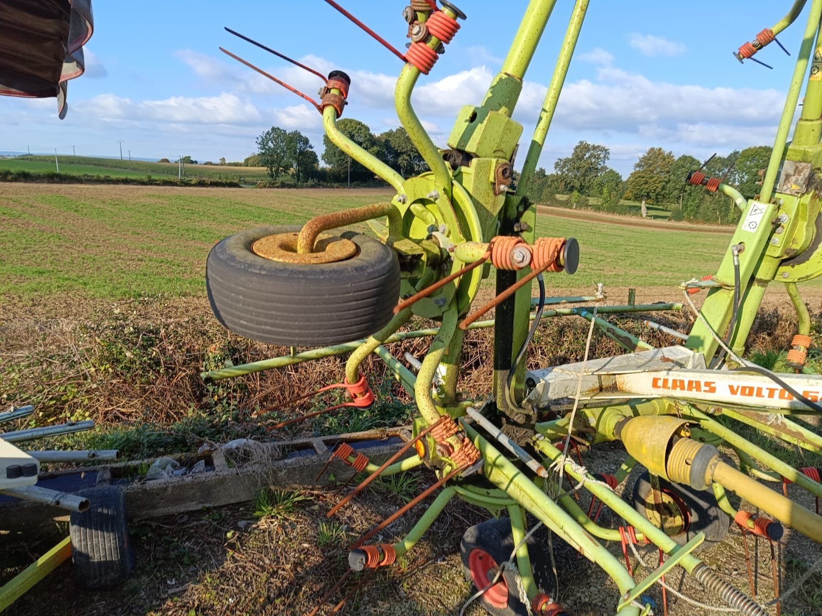 Kreiselheuer van het type CLAAS VOLTO 640H, Gebrauchtmaschine in Le Horps (Foto 2)