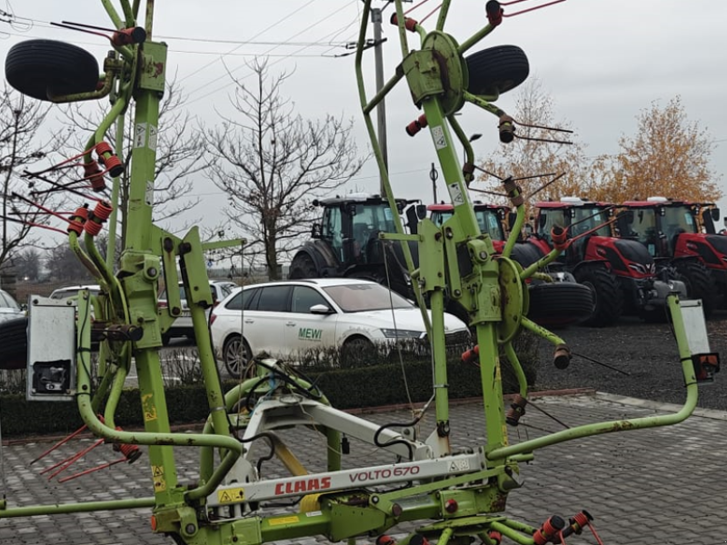 Kreiselheuer des Typs CLAAS Volto 670, Gebrauchtmaschine in Orţişoara (Bild 1)