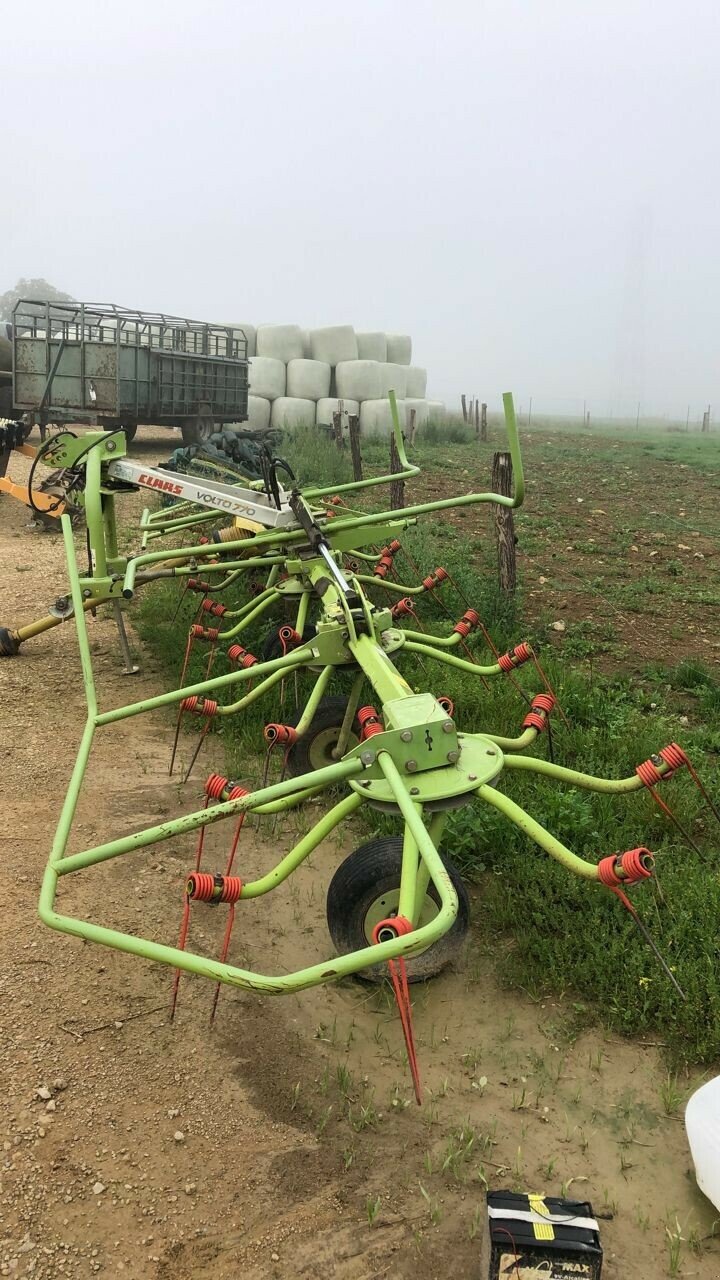 Kreiselheuer des Typs CLAAS VOLTO 770, Gebrauchtmaschine in CHEMINOT (Bild 1)