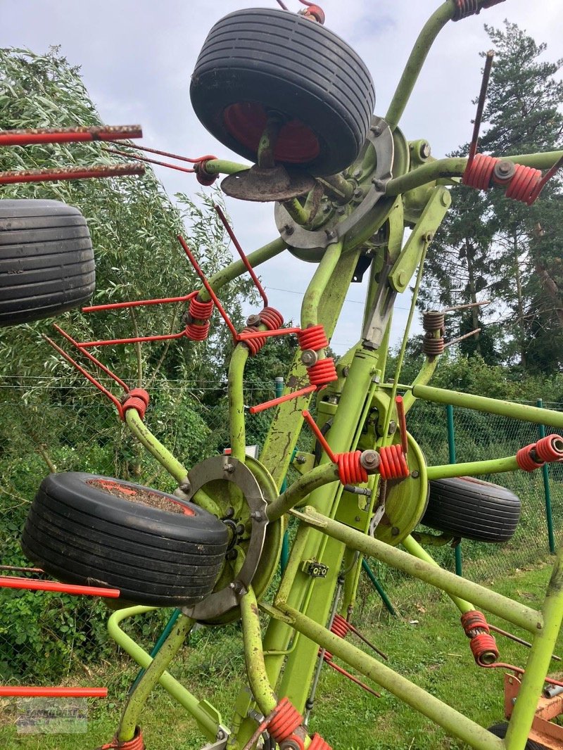 Kreiselheuer du type CLAAS VOLTO 870, Gebrauchtmaschine en Berne (Photo 7)