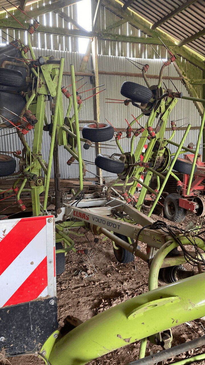 Kreiselheuer des Typs CLAAS VOLTO 870, Gebrauchtmaschine in PONTIVY (Bild 2)