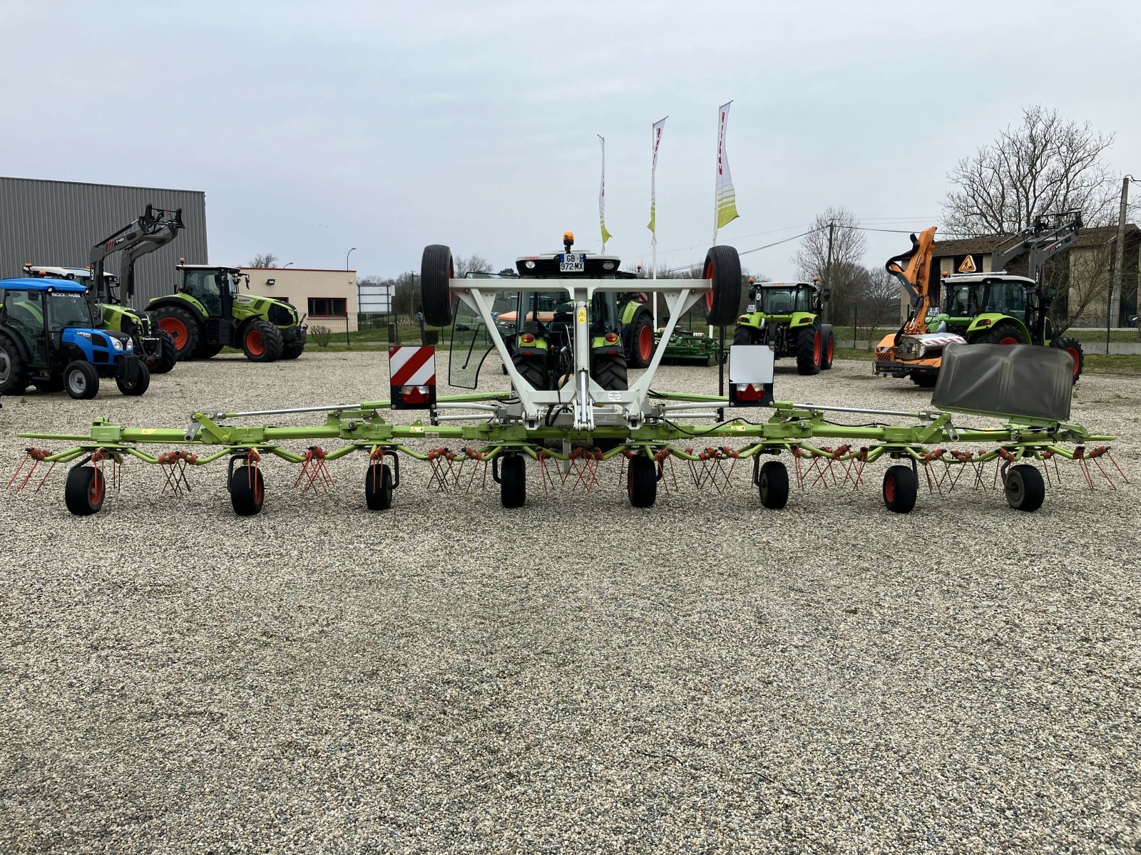 Kreiselheuer des Typs CLAAS VOLTO 900 T, Gebrauchtmaschine in AILLAS (Bild 7)