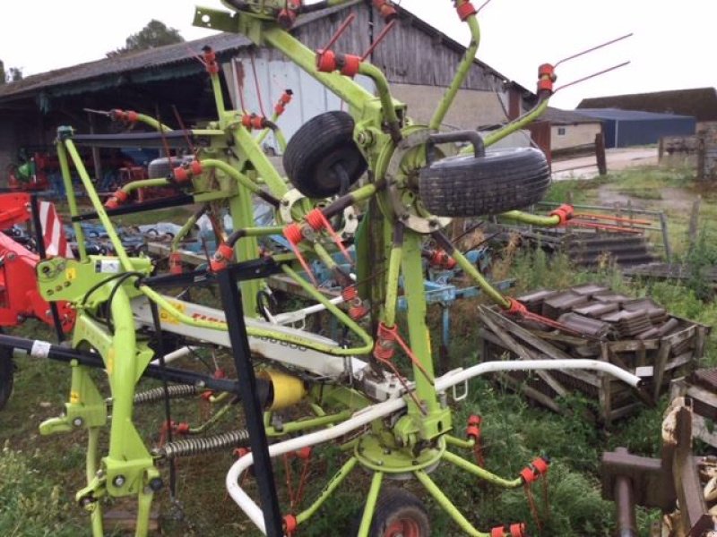 Kreiselheuer van het type CLAAS VOLTO870, Gebrauchtmaschine in les hayons (Foto 3)