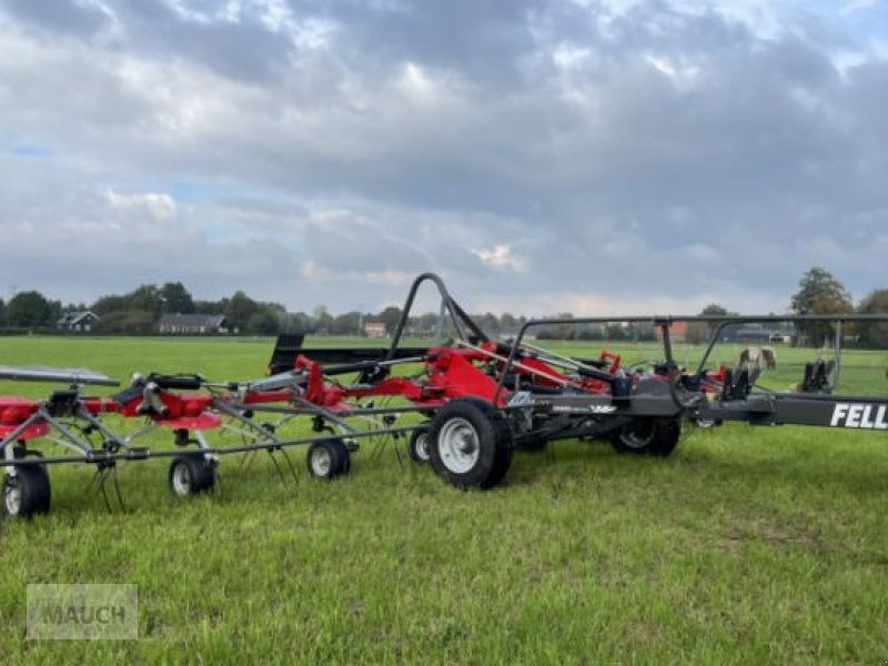 Kreiselheuer Türe ait Fella Sanos 11008 Trans, Neumaschine içinde Burgkirchen