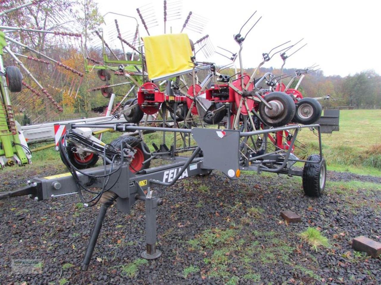 Kreiselheuer a típus Fella Sanos 11008T, Gebrauchtmaschine ekkor: Bad Wildungen - Wega (Kép 1)