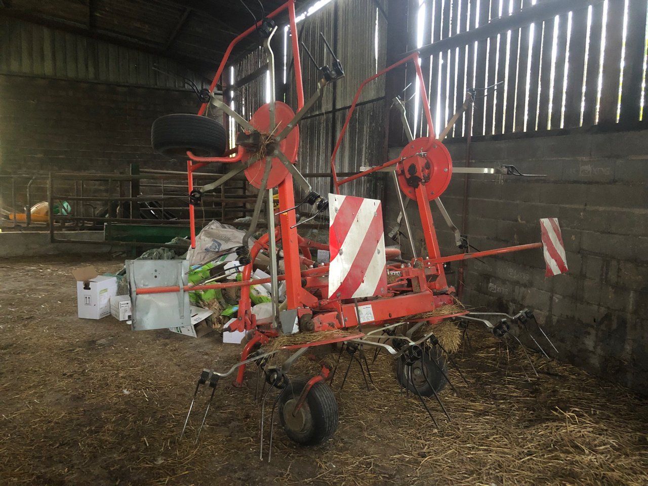 Kreiselheuer du type Fella Th 540 d hyd, Gebrauchtmaschine en Lérouville (Photo 4)