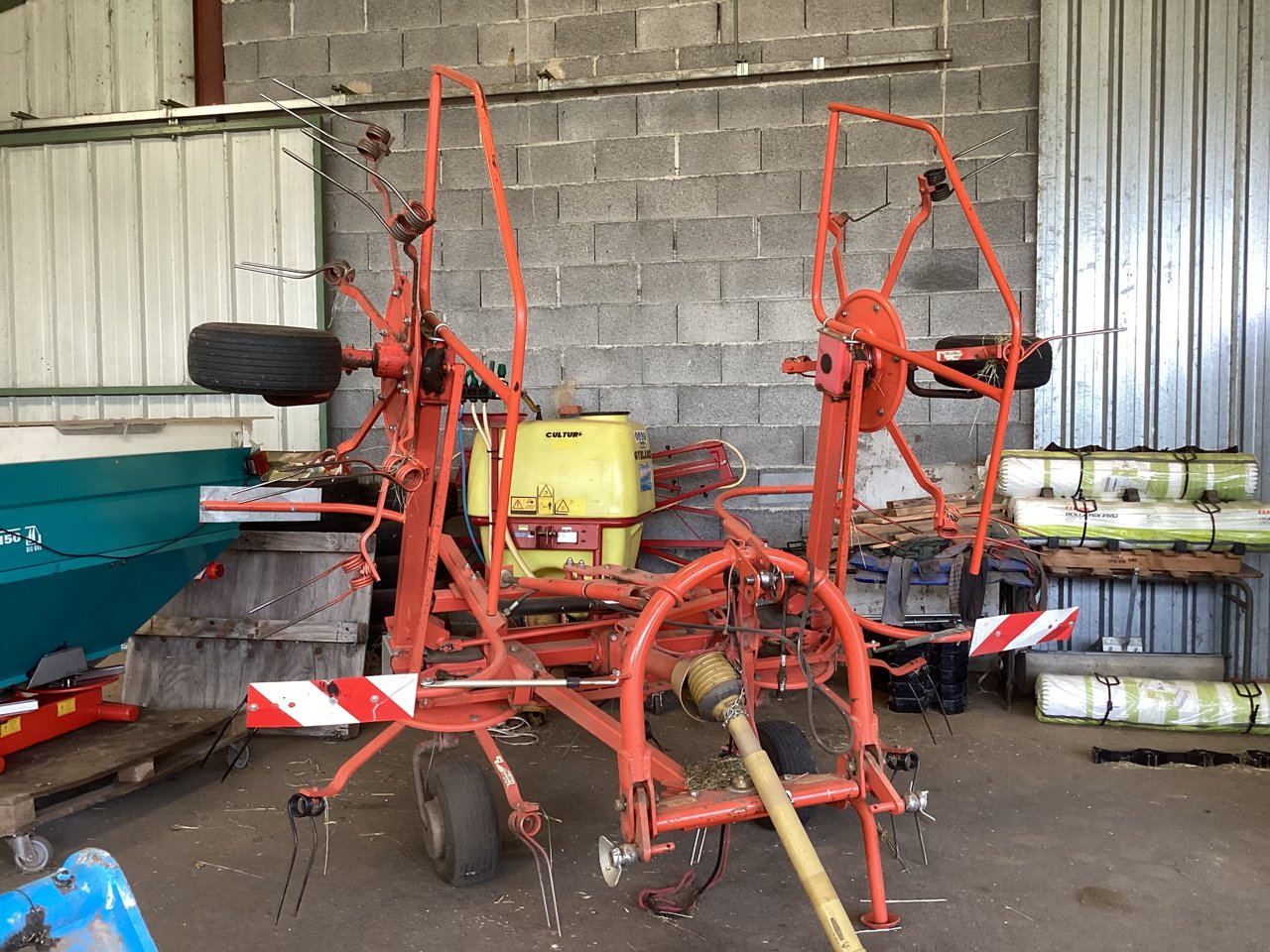 Kreiselheuer typu Fella TH 540 hydro, Gebrauchtmaschine v VERNOUX EN VIVARAIS (Obrázek 1)