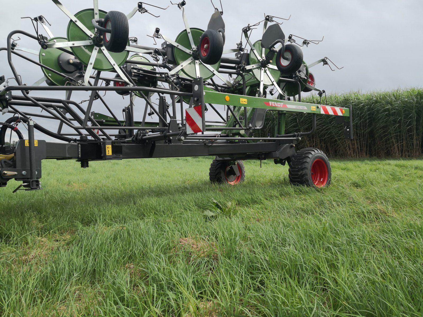 Kreiselheuer del tipo Fendt Lotus 1020, Gebrauchtmaschine In Zolling (Immagine 2)