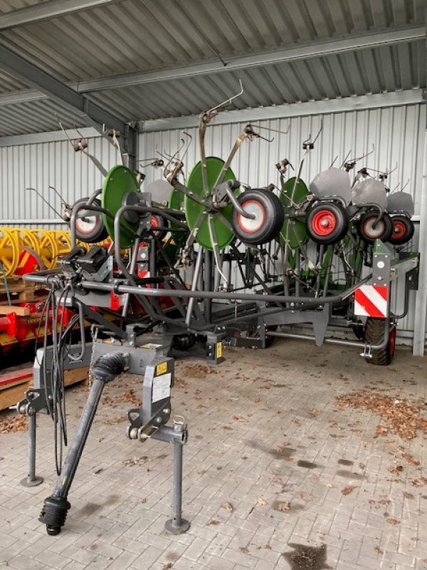 Kreiselheuer van het type Fendt Lotus 1250 T, Neumaschine in Gnutz (Foto 1)