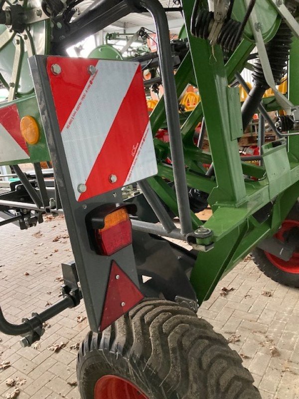 Kreiselheuer van het type Fendt Lotus 1250 T, Neumaschine in Gnutz (Foto 3)