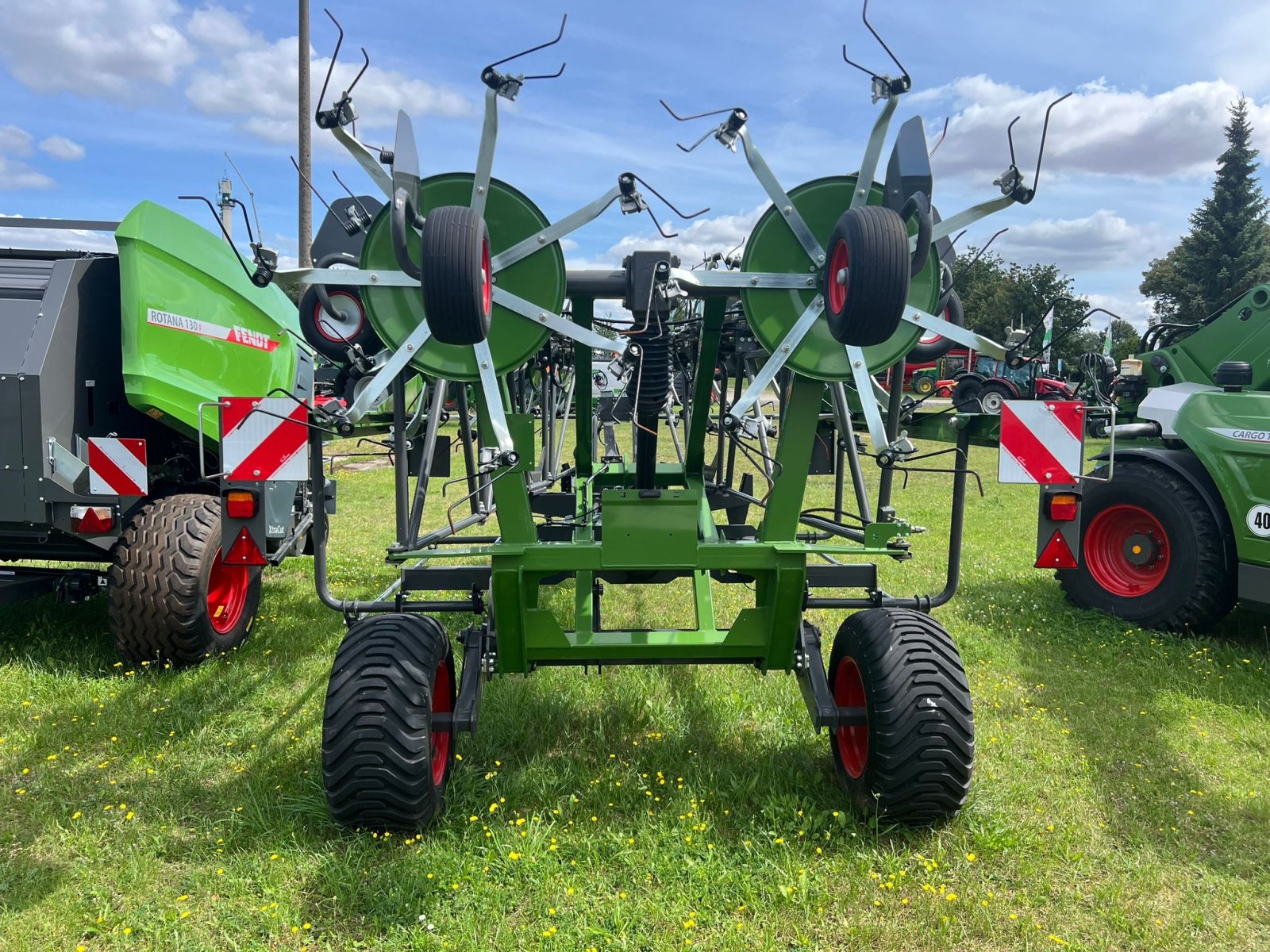 Kreiselheuer του τύπου Fendt Lotus 1250 T, Gebrauchtmaschine σε Kruckow (Φωτογραφία 6)