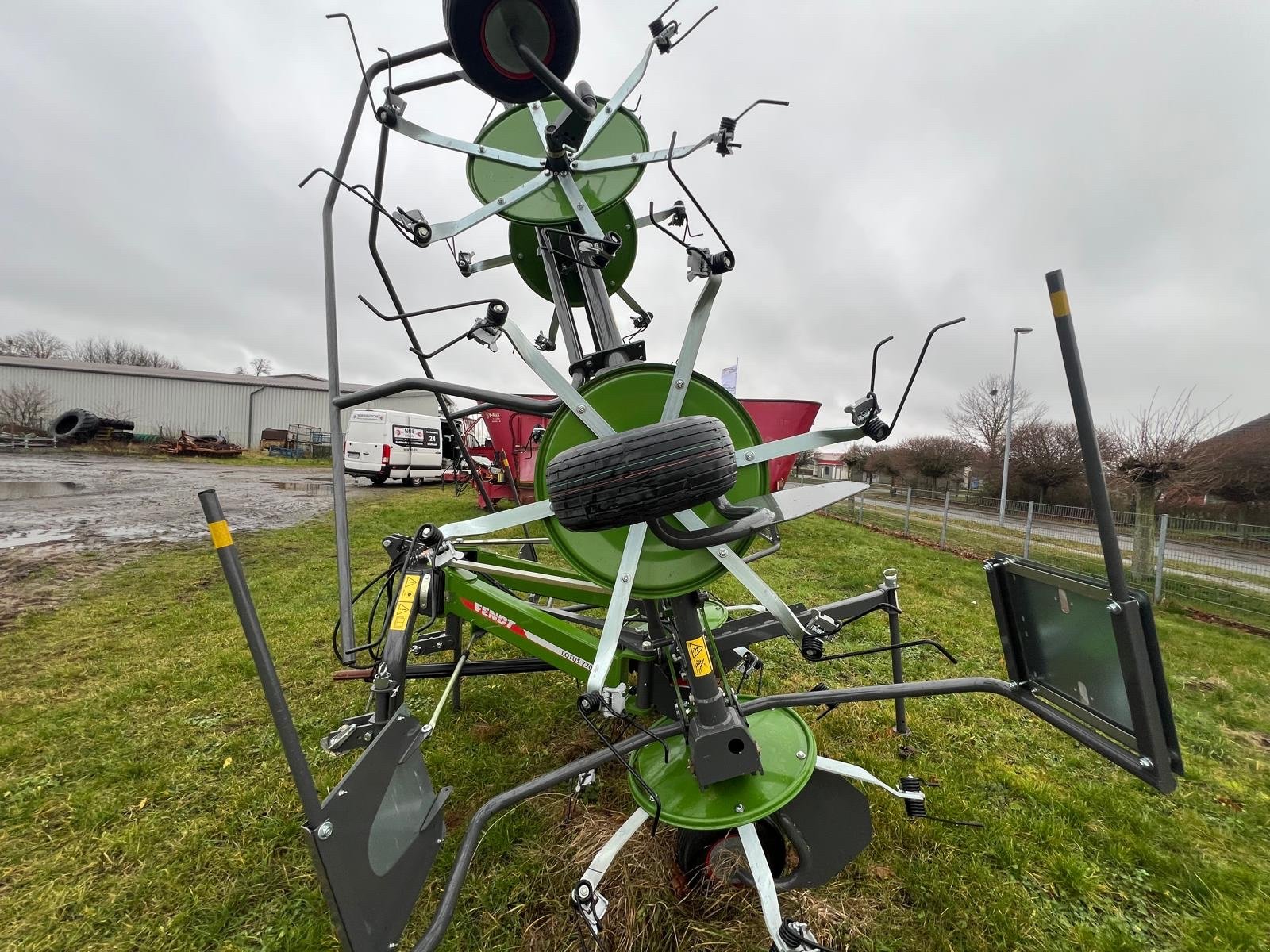 Kreiselheuer del tipo Fendt Lotus 770, Gebrauchtmaschine In Woldegk (Immagine 4)