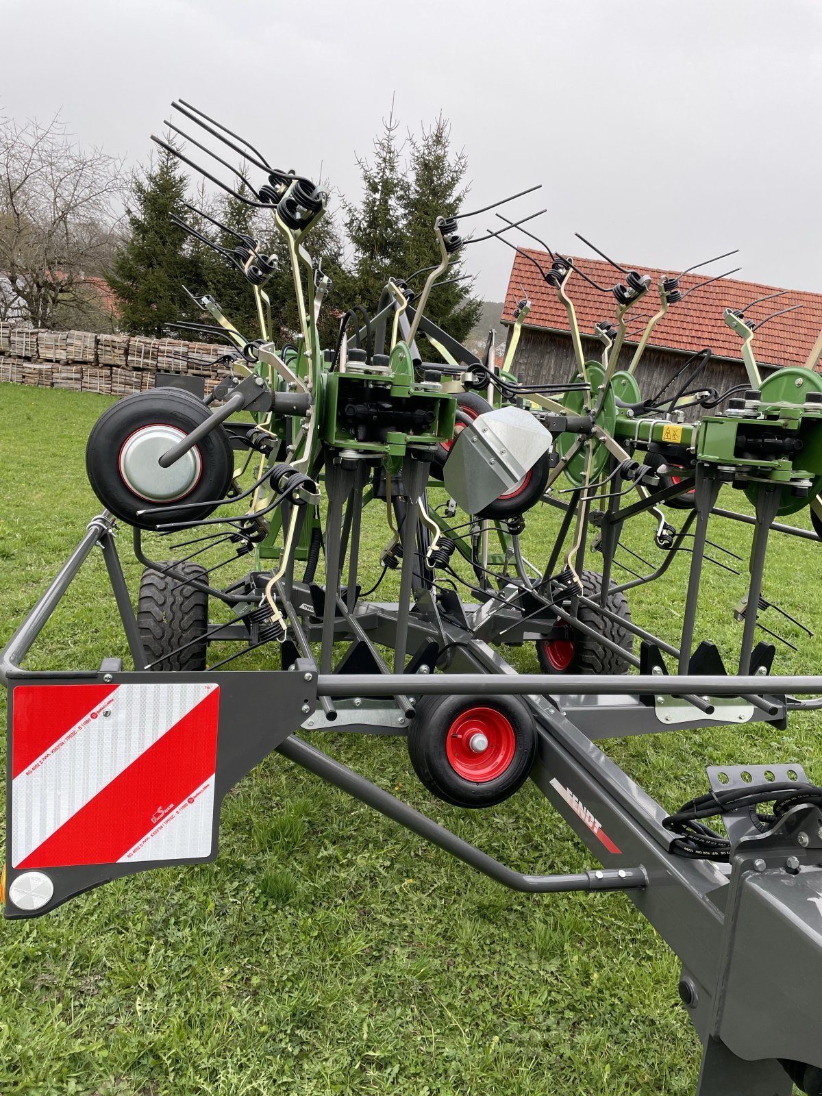 Kreiselheuer des Typs Fendt Twister 11008 T, Gebrauchtmaschine in Mickhausen (Bild 12)