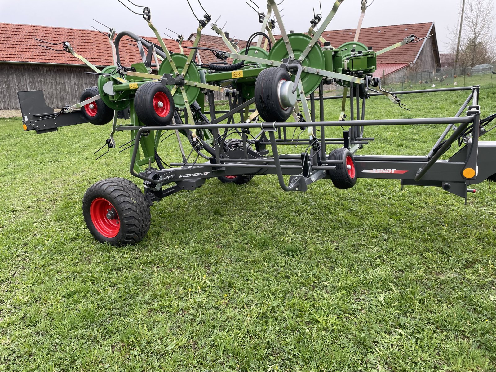 Kreiselheuer typu Fendt Twister 11008 T, Gebrauchtmaschine w Mickhausen (Zdjęcie 19)