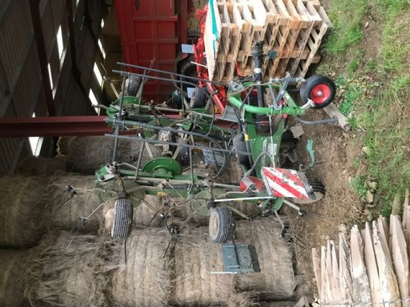 Kreiselheuer van het type Fendt TWISTER 8608, Gebrauchtmaschine in les hayons (Foto 3)