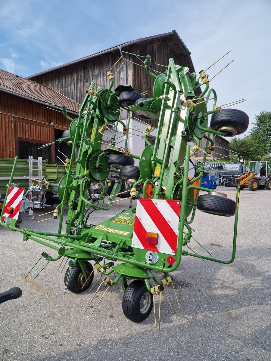 Kreiselheuer des Typs Krone KW 10.02, Gebrauchtmaschine in Grünbach (Bild 4)