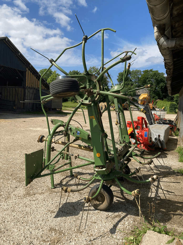 Kreiselheuer от тип Krone KW 5.50, Gebrauchtmaschine в CONDE SUR VIRE (Снимка 2)