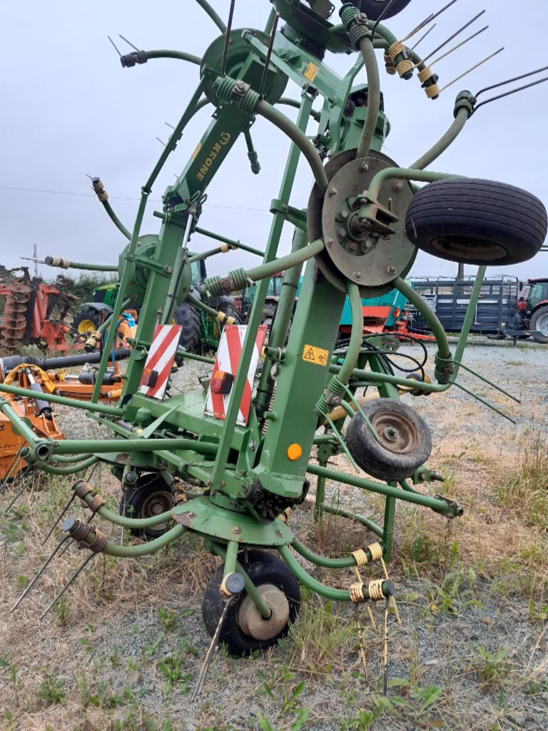 Kreiselheuer des Typs Krone KW 7.82, Gebrauchtmaschine in BAZOGES EN PAREDS (Bild 2)