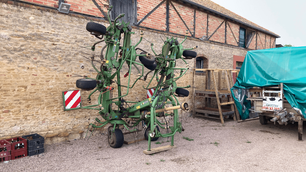 Kreiselheuer a típus Krone KW 8.80, Gebrauchtmaschine ekkor: ISIGNY-LE-BUAT (Kép 3)