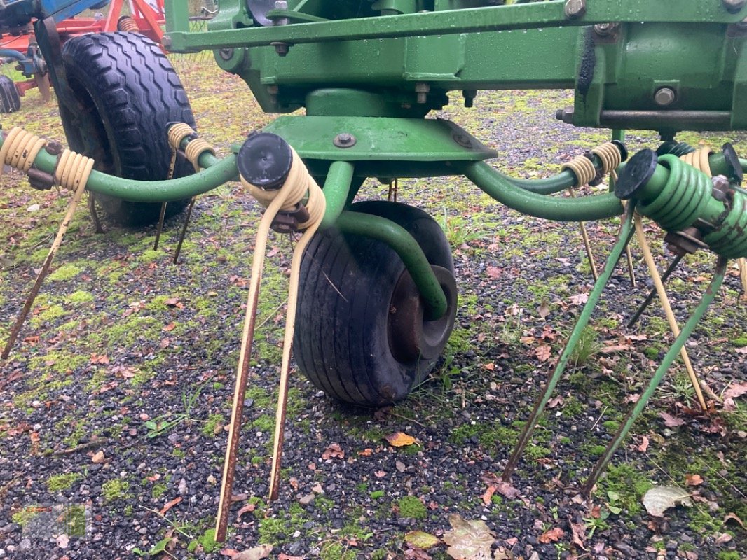 Kreiselheuer van het type Krone KW 8.82, Gebrauchtmaschine in Alveslohe (Foto 8)