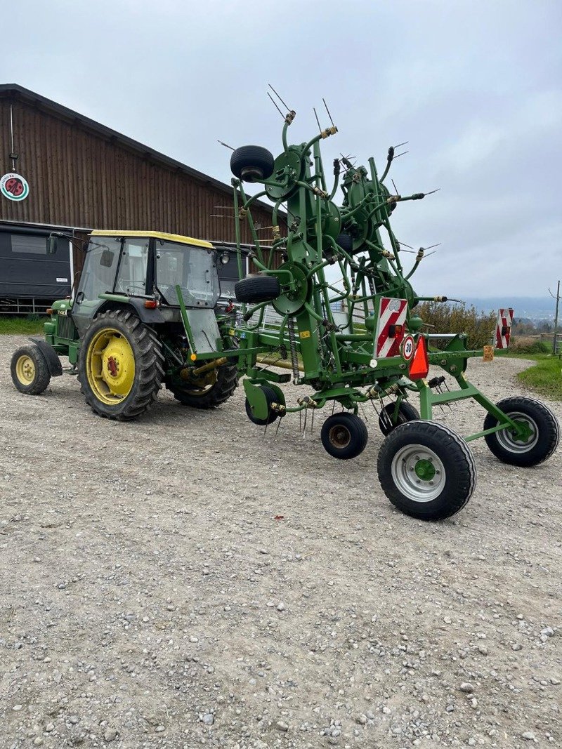 Kreiselheuer типа Krone KWT 8.82/8, Gebrauchtmaschine в Oetwil am See (Фотография 2)