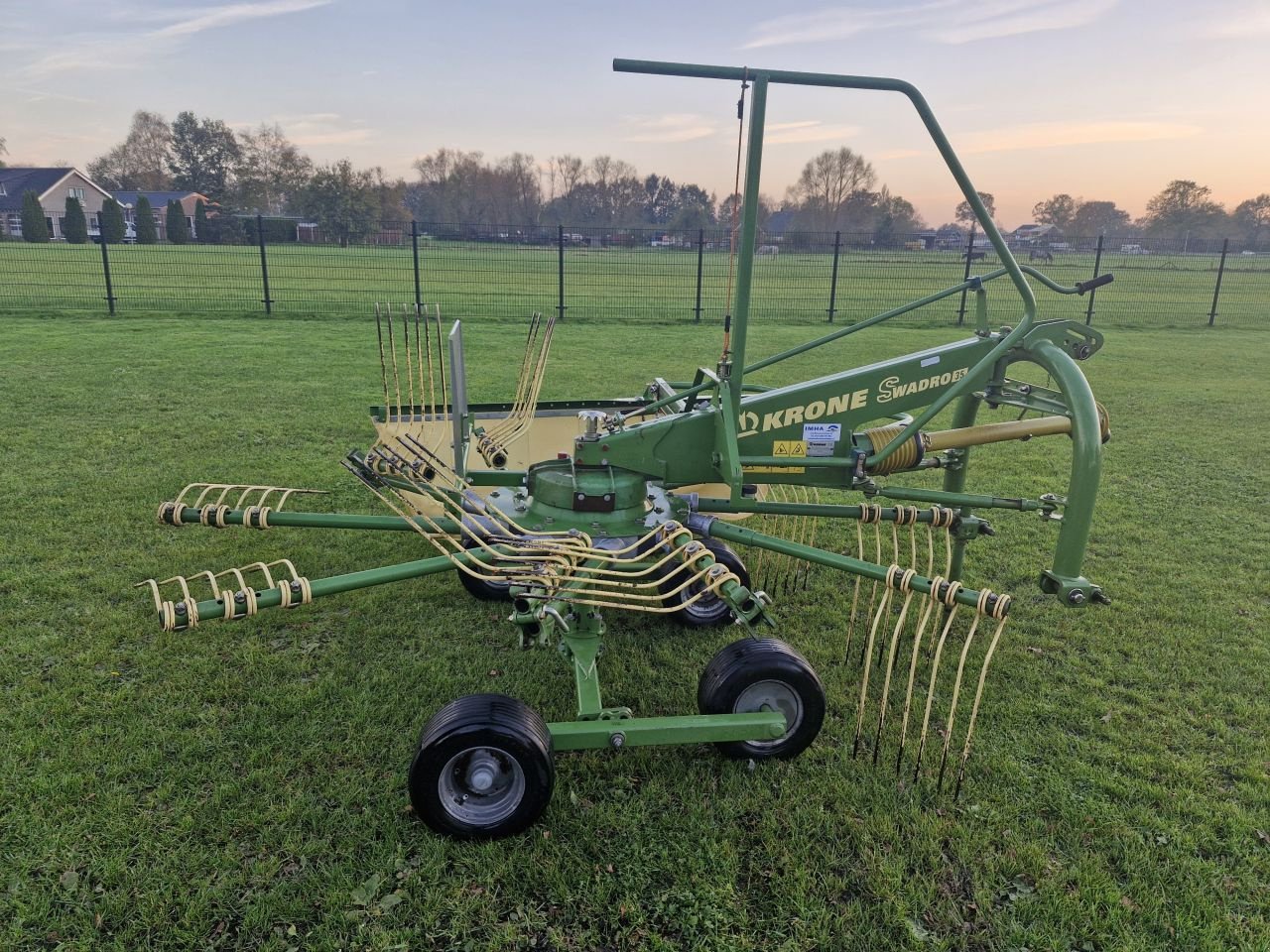 Kreiselheuer a típus Krone Swadro 35, Gebrauchtmaschine ekkor: Daarle (Kép 1)