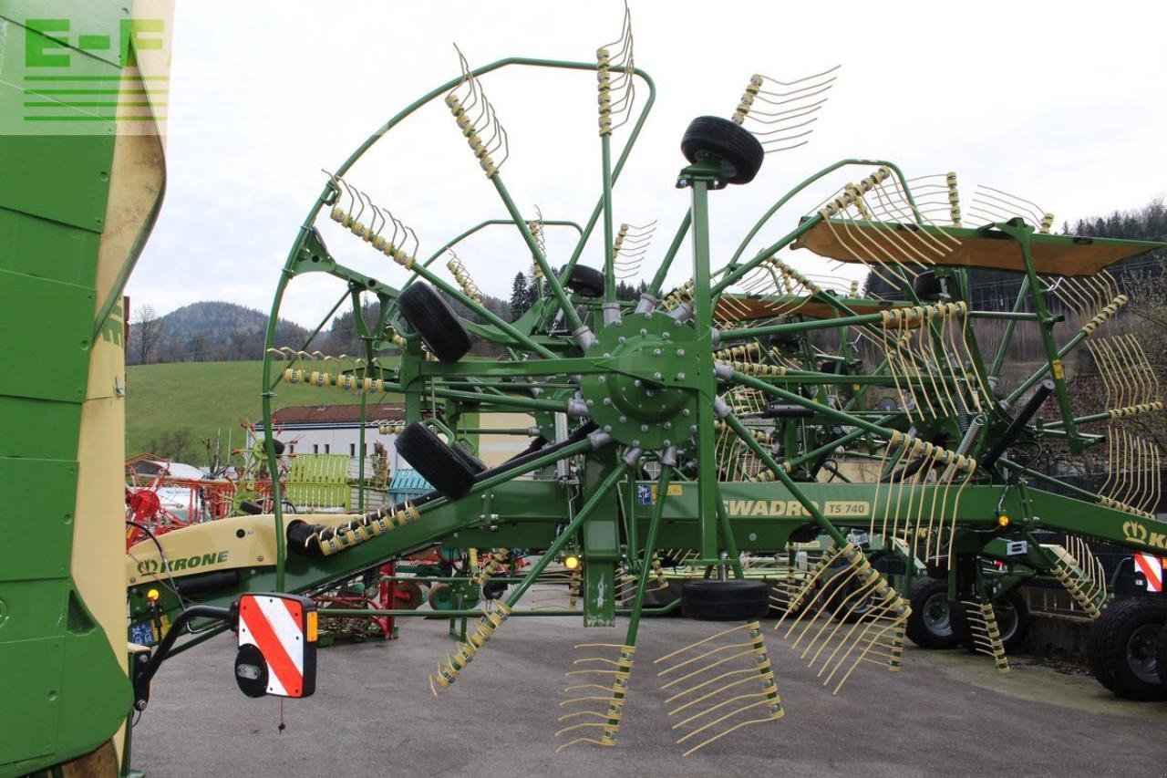 Kreiselheuer des Typs Krone swadro ts 740, Gebrauchtmaschine in RANDEGG (Bild 5)