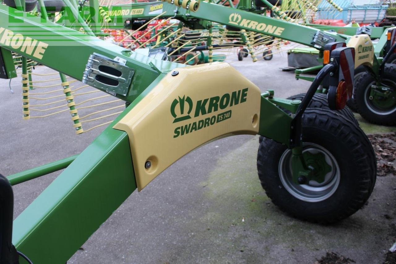 Kreiselheuer des Typs Krone swadro ts 740, Gebrauchtmaschine in RANDEGG (Bild 8)