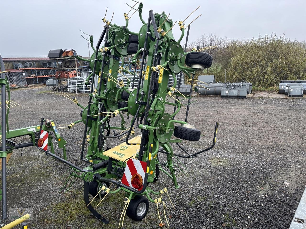 Kreiselheuer del tipo Krone Vendro 1120, Neumaschine In Bad Lausick (Immagine 2)