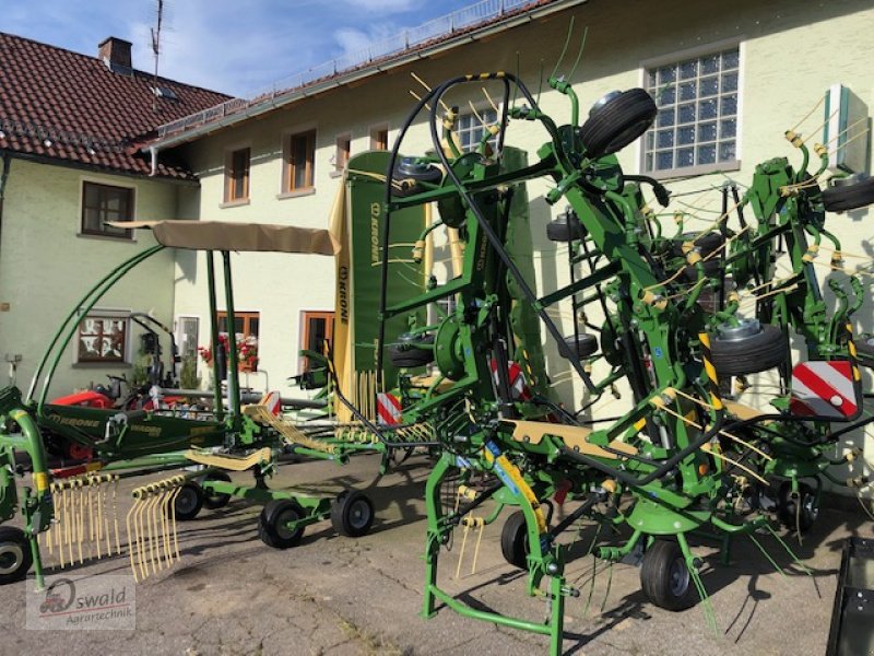 Kreiselheuer van het type Krone Vendro 680, Neumaschine in Regen (Foto 1)