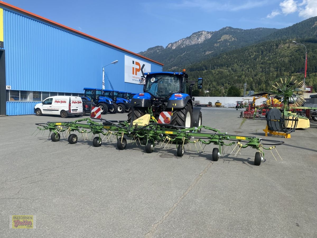 Kreiselheuer van het type Krone Vendro 820 Highland Vorführmaschine, Vorführmaschine in Kötschach (Foto 18)