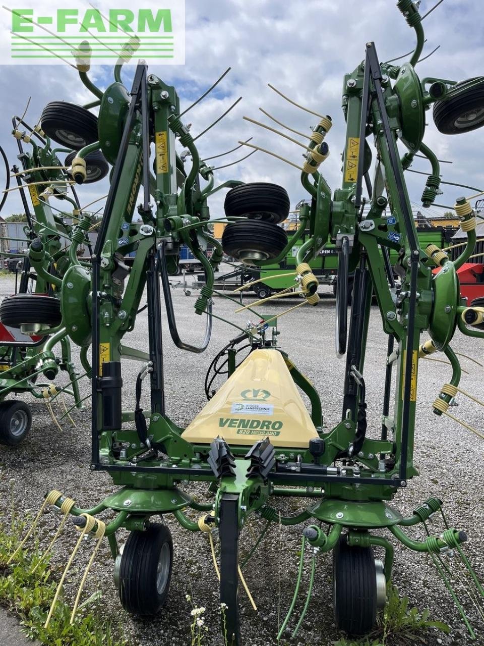 Kreiselheuer of the type Krone vendro 820 highland, Gebrauchtmaschine in SALZBURG (Picture 5)