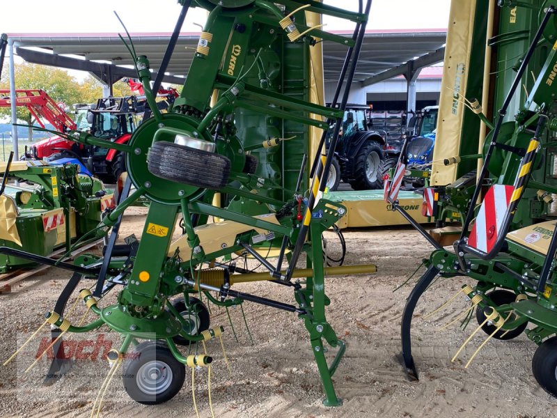 Kreiselheuer tip Krone Vendro 820, Neumaschine in Neumarkt / Pölling (Poză 1)