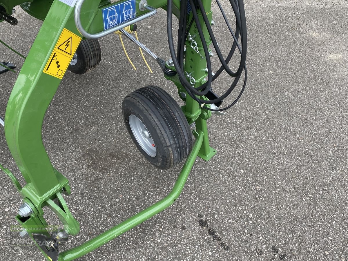 Kreiselheuer van het type Krone Vendro 820, Neumaschine in Kronstorf (Foto 11)