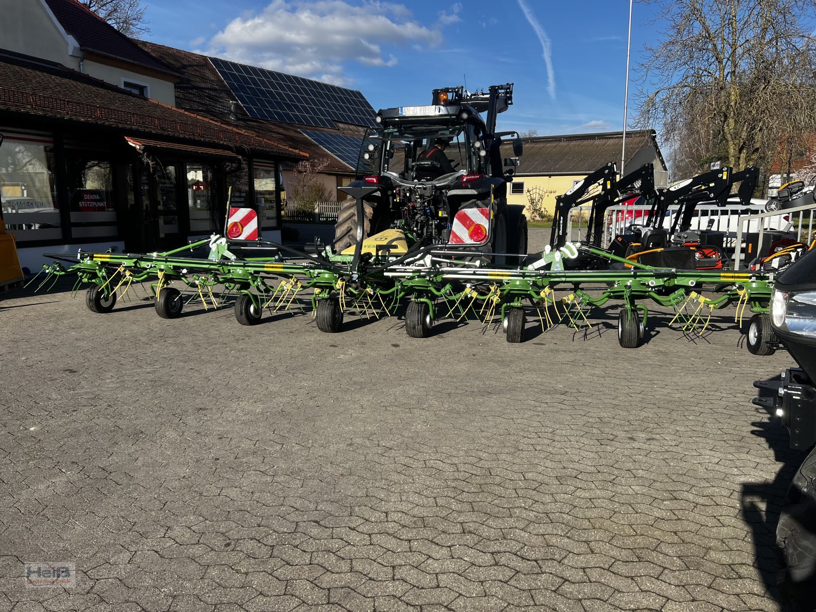 Kreiselheuer van het type Krone Vendro 900, Neumaschine in Merkendorf (Foto 2)