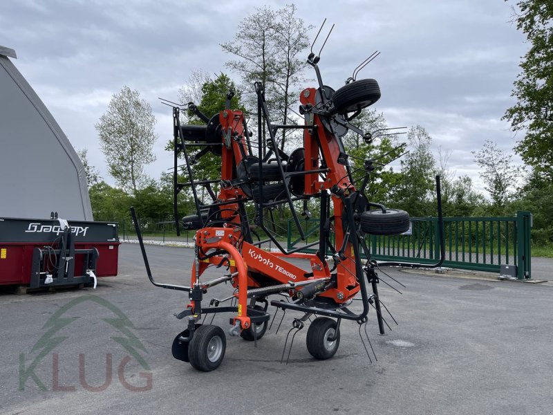 Kreiselheuer van het type Kubota TE8080 8-Kreisler, Neumaschine in Pirching am Traubenberg (Foto 1)