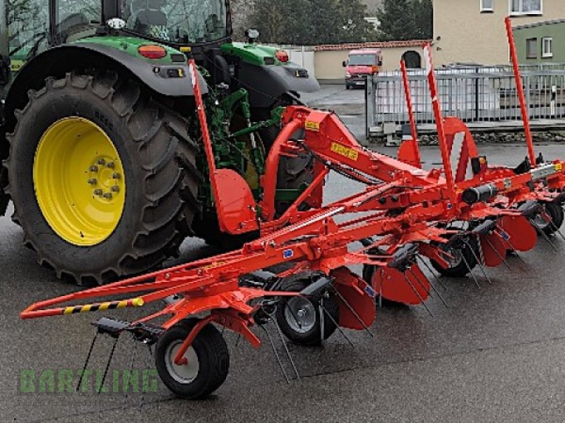 Kreiselheuer del tipo Kuhn 6503, Neumaschine In Versmold