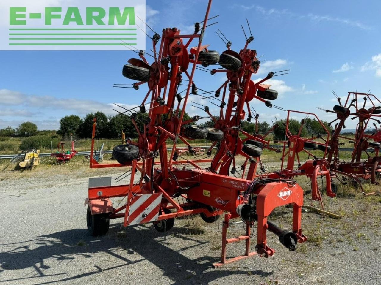 Kreiselheuer tip Kuhn gf 10601 to - destockage, Gebrauchtmaschine in Ytrac (Poză 2)