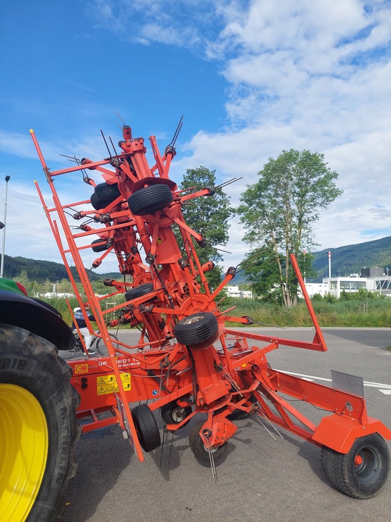 Kreiselheuer tip Kuhn GF 10601TO, Gebrauchtmaschine in Lengnau (Poză 7)