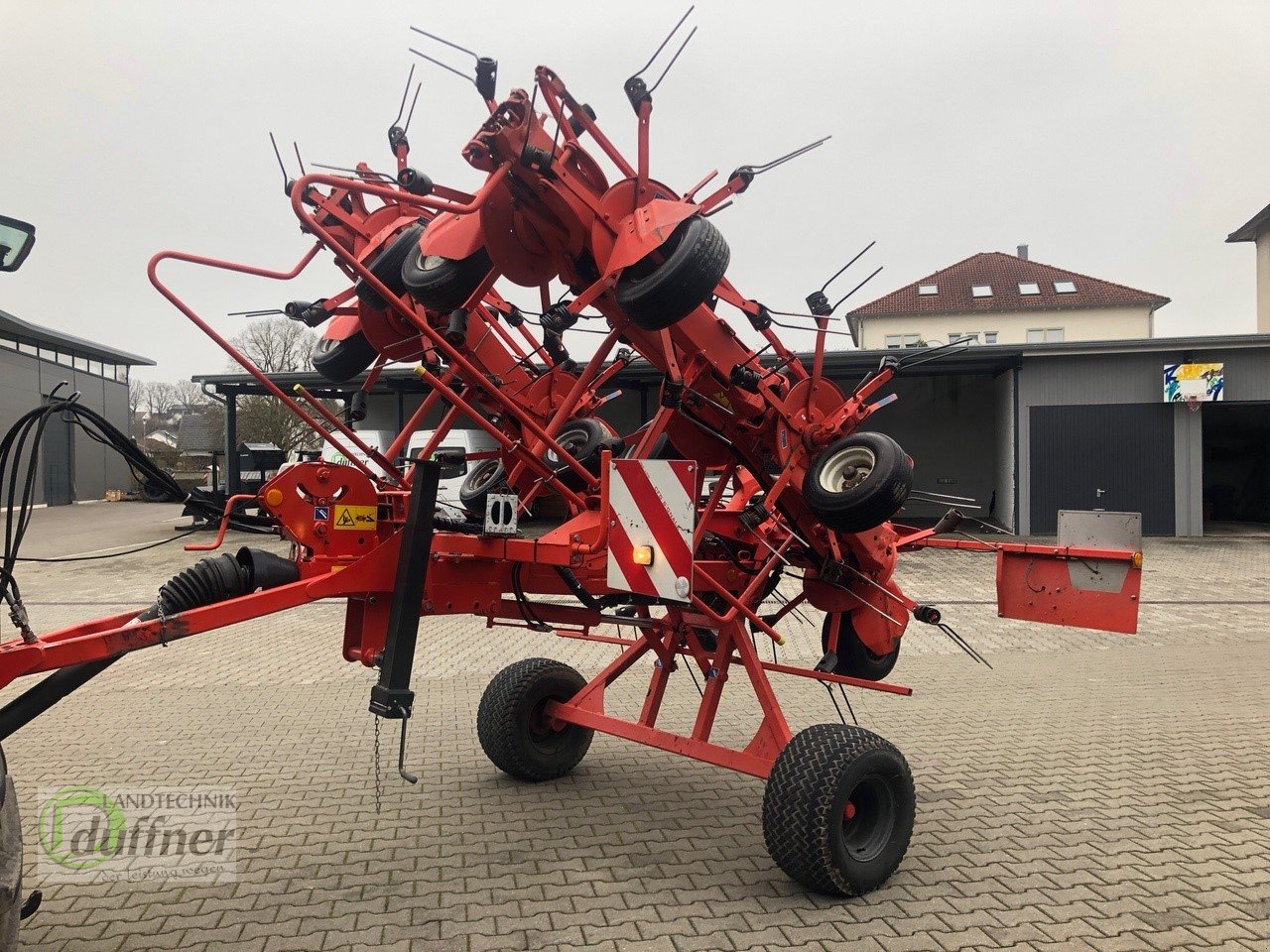 Kreiselheuer от тип Kuhn GF 10802 T, Gebrauchtmaschine в Hohentengen (Снимка 3)