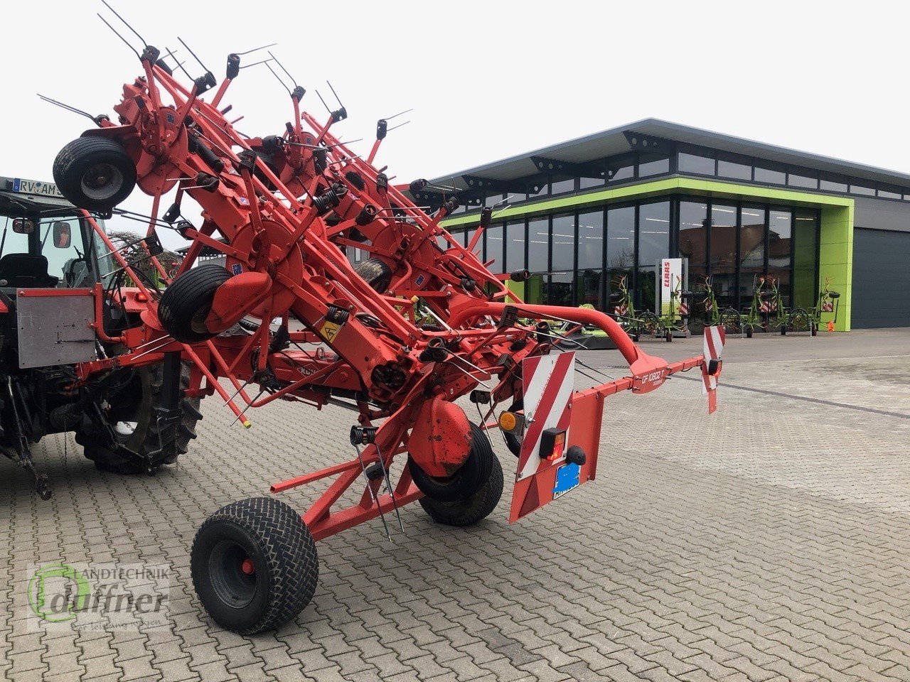 Kreiselheuer от тип Kuhn GF 10802 T, Gebrauchtmaschine в Hohentengen (Снимка 4)