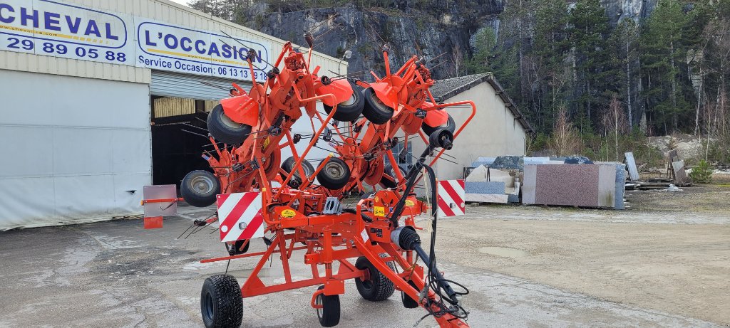 Kreiselheuer типа Kuhn GF 10802 T, Gebrauchtmaschine в Lérouville (Фотография 1)