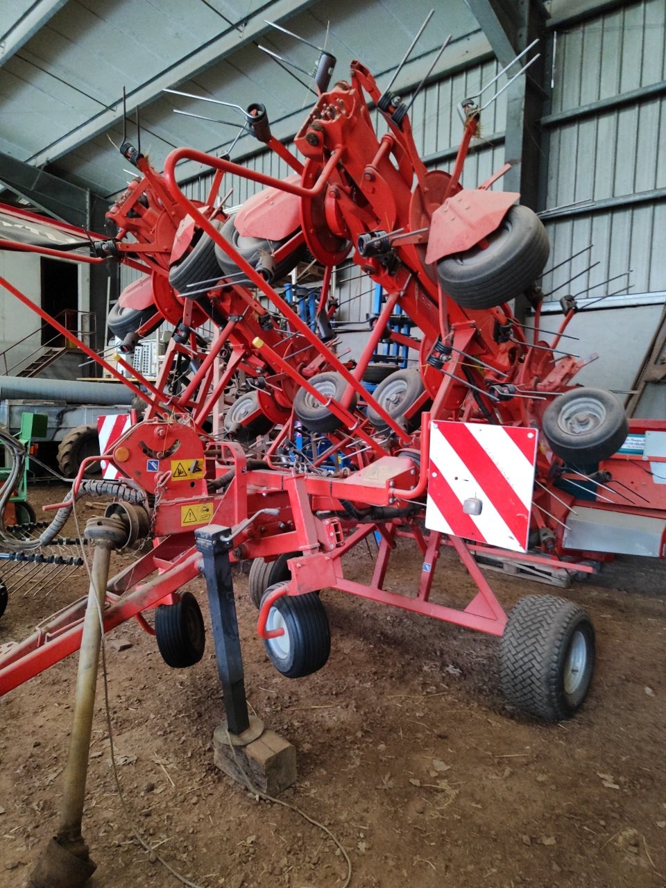 Kreiselheuer of the type Kuhn GF 10802T, Gebrauchtmaschine in Saint-Nabord (Picture 1)