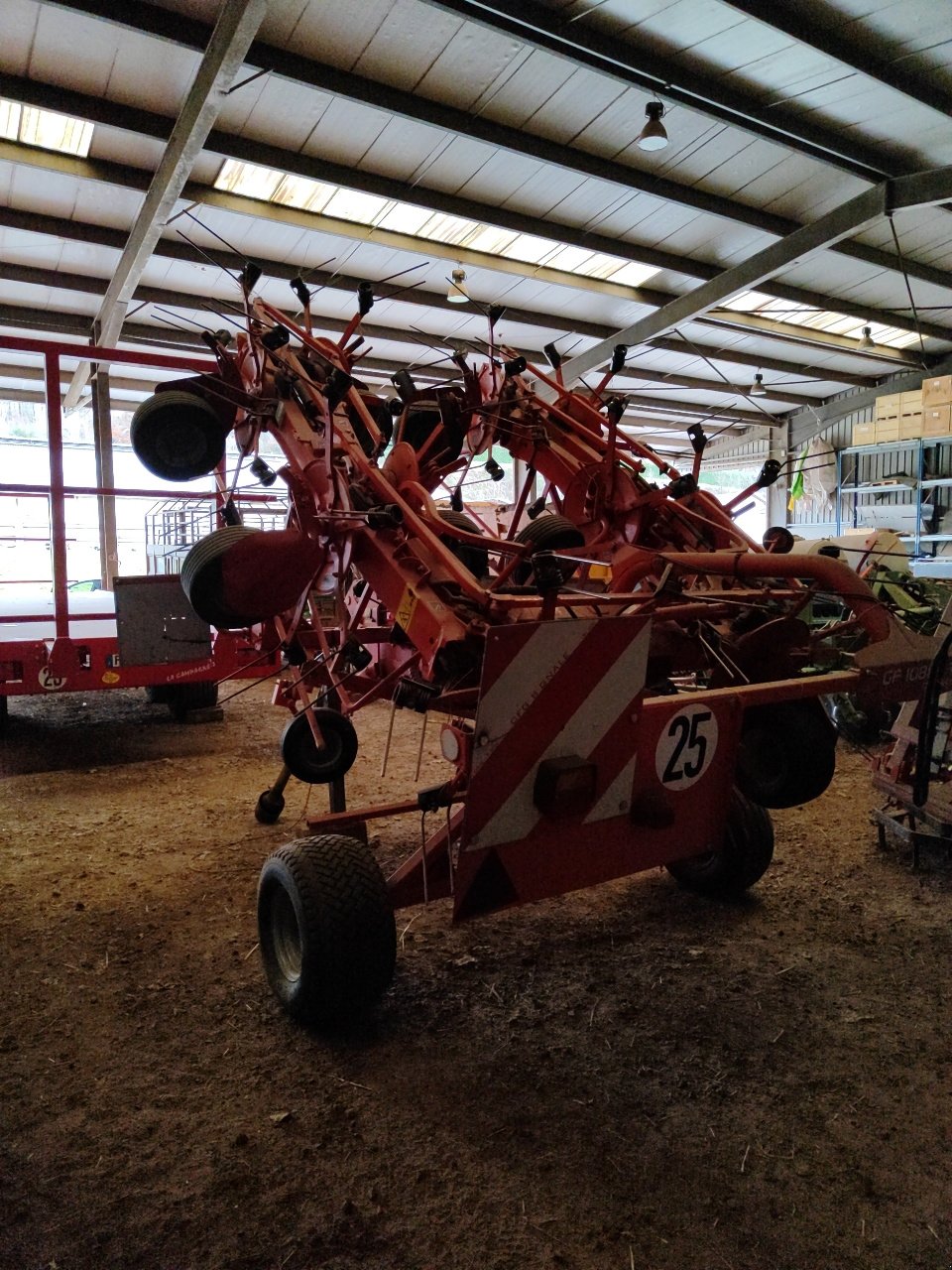 Kreiselheuer tipa Kuhn GF 10802T, Gebrauchtmaschine u Saint-Nabord (Slika 2)