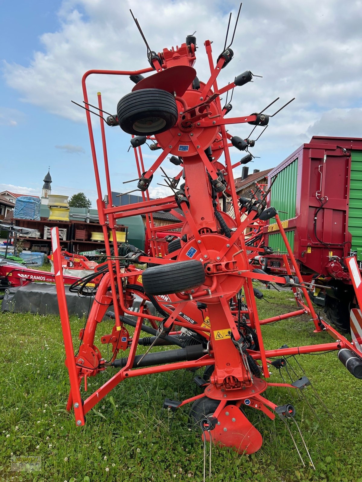 Kreiselheuer del tipo Kuhn GF 10812, Gebrauchtmaschine en Söchtenau (Imagen 2)