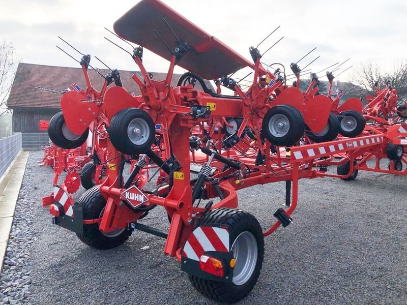 Kreiselheuer del tipo Kuhn GF 13003 T Kreiselheuer, Neumaschine en St. Marienkirchen (Imagen 3)